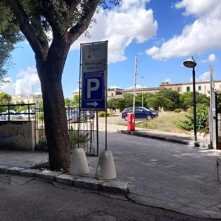 Salento Holidays Couette-café 3*